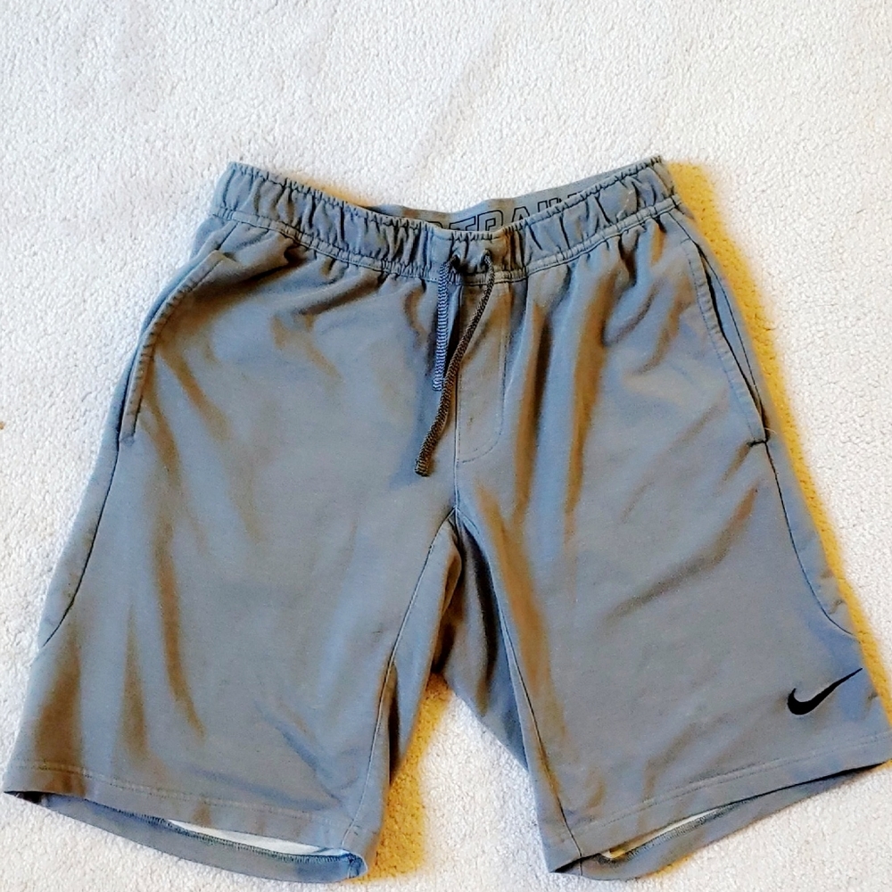 4 Bundle Nike Shorts - image 6